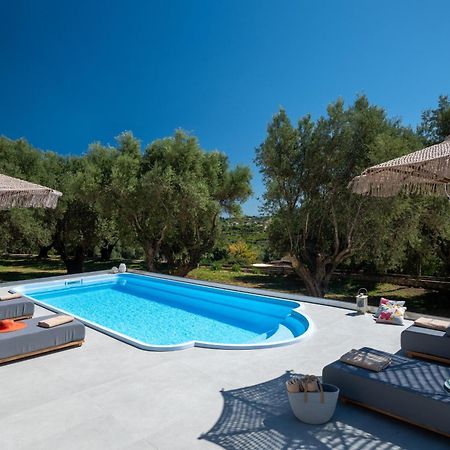 Tree Of Life Villa Valeriános Dış mekan fotoğraf