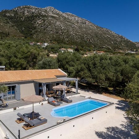 Tree Of Life Villa Valeriános Dış mekan fotoğraf