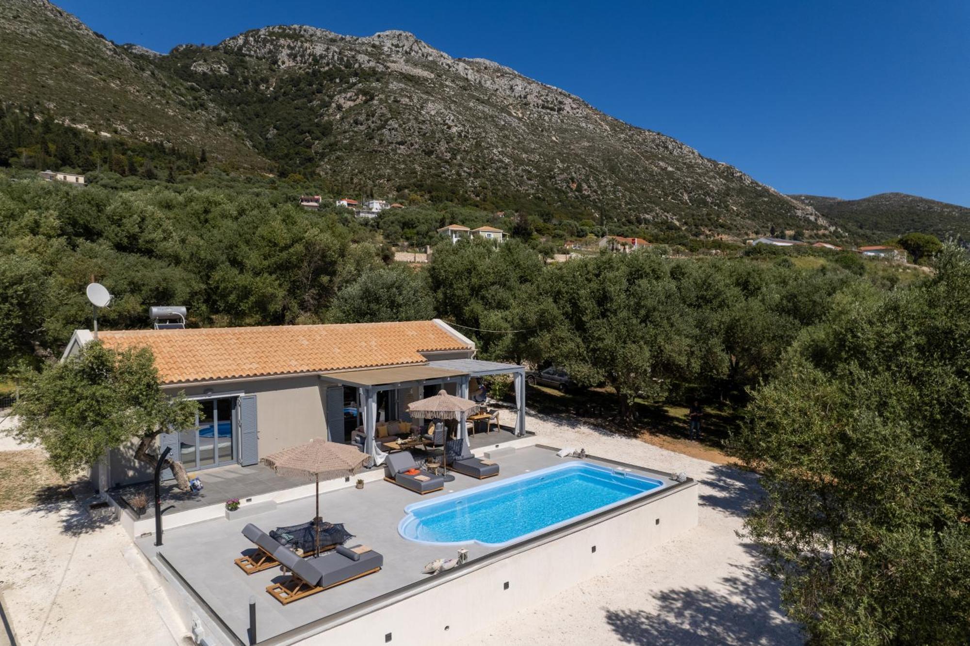 Tree Of Life Villa Valeriános Dış mekan fotoğraf